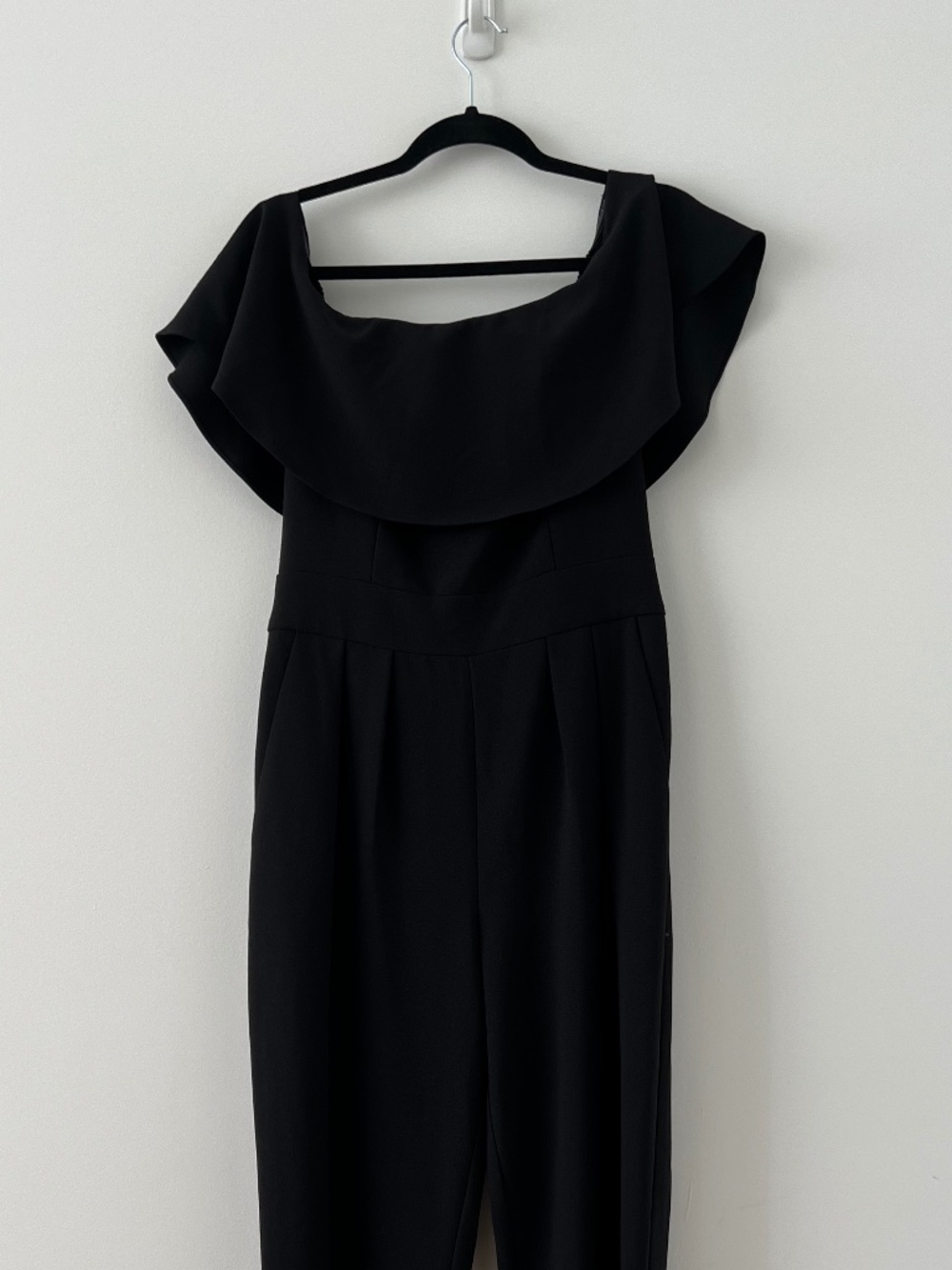 Eliza J Black Off Shoulder Ruffle Jumpsuit Size 8 Textured Stretch Tapered